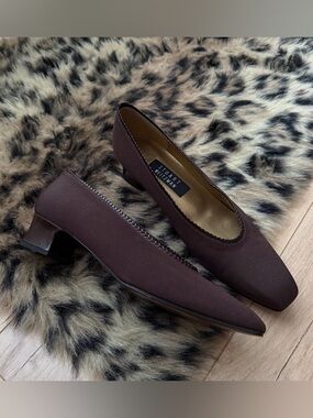 Stuart Weitzman Women's Brown Pointed-Toe Pumps vintage new
